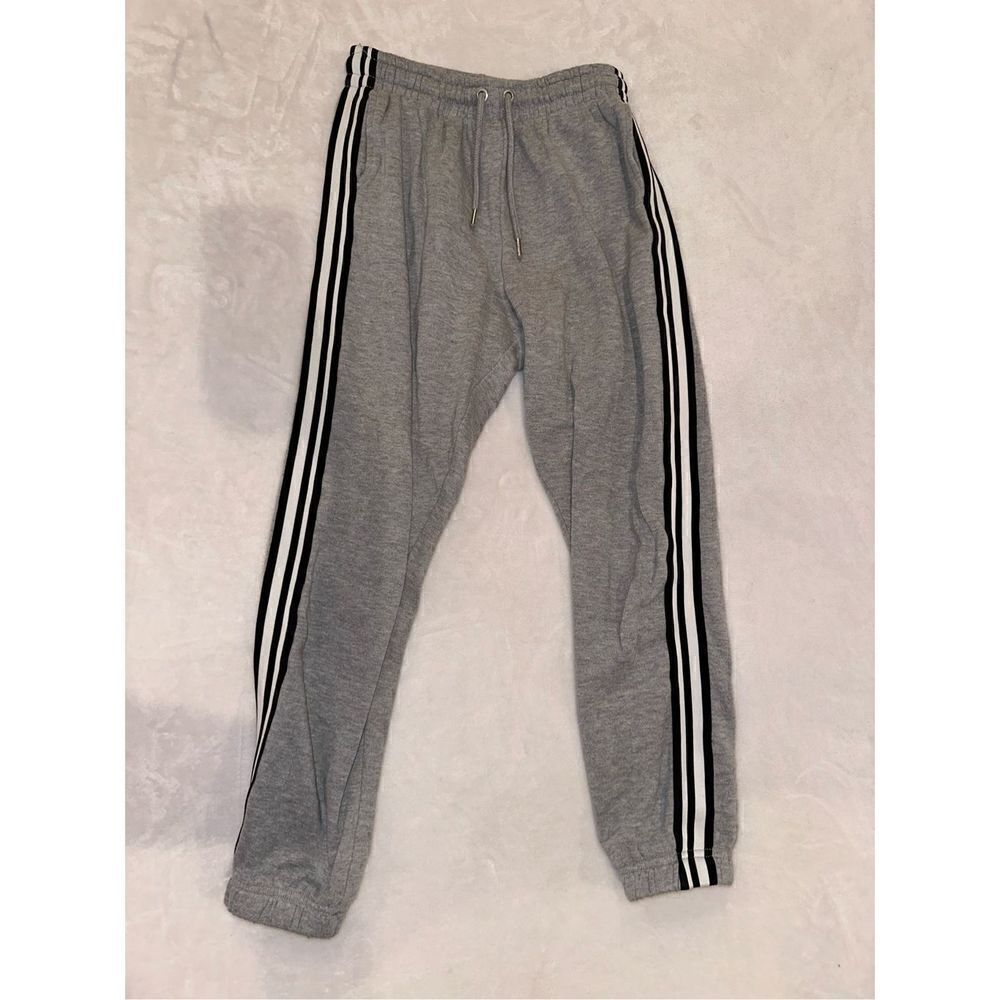 Light Gray with side stripes women’s sweat pants joggers size S